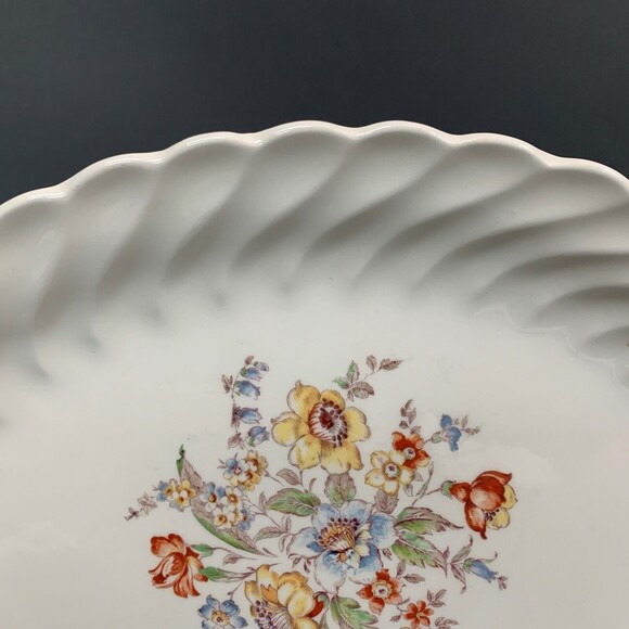 Clifton by Royal Oval Platter Tray Plate Ivory Floral Swirl Rim 11 5/8" - Picture 3 of 9